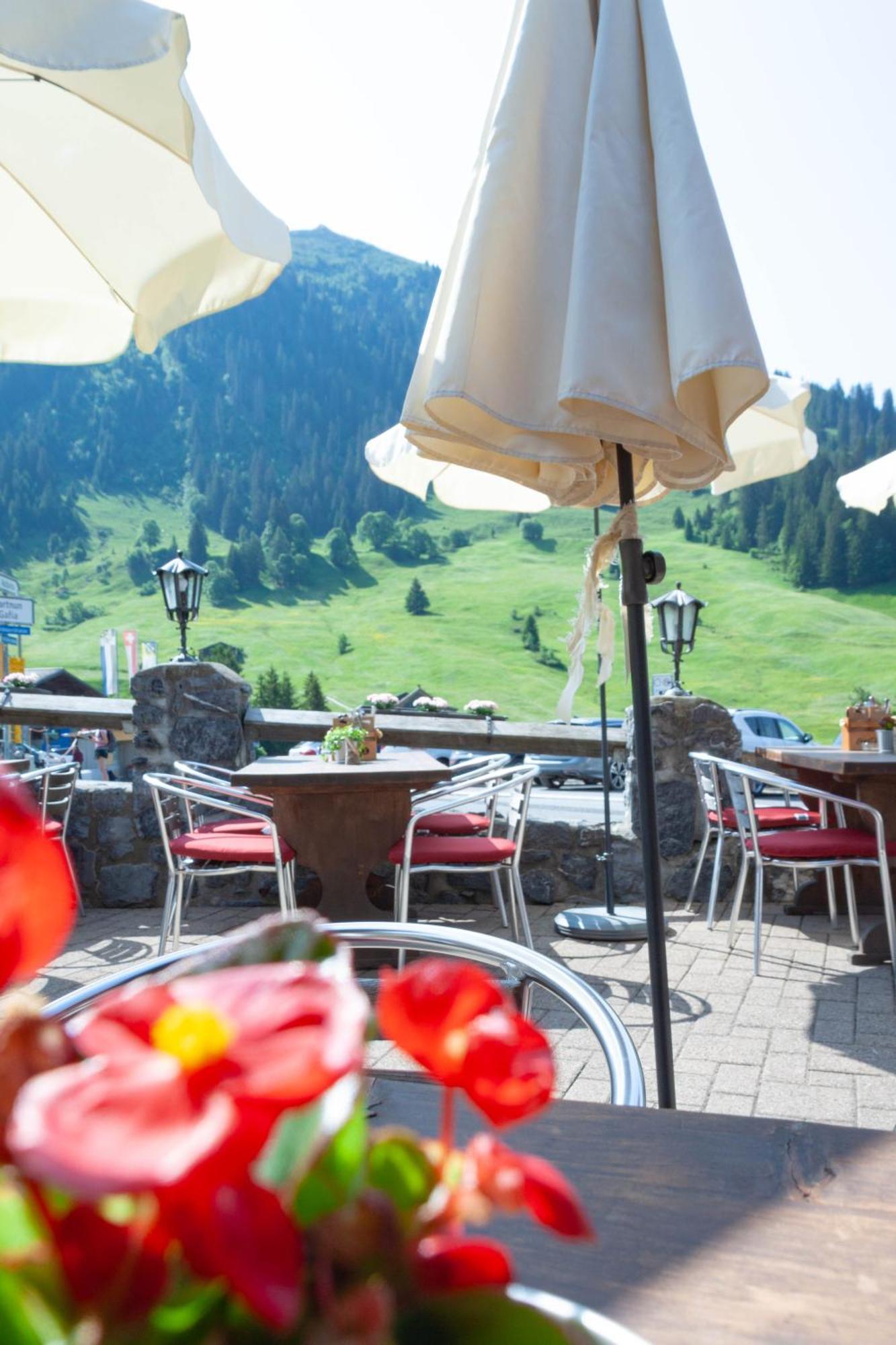 Hotel Madrisajoch Saint Antonien Exterior photo