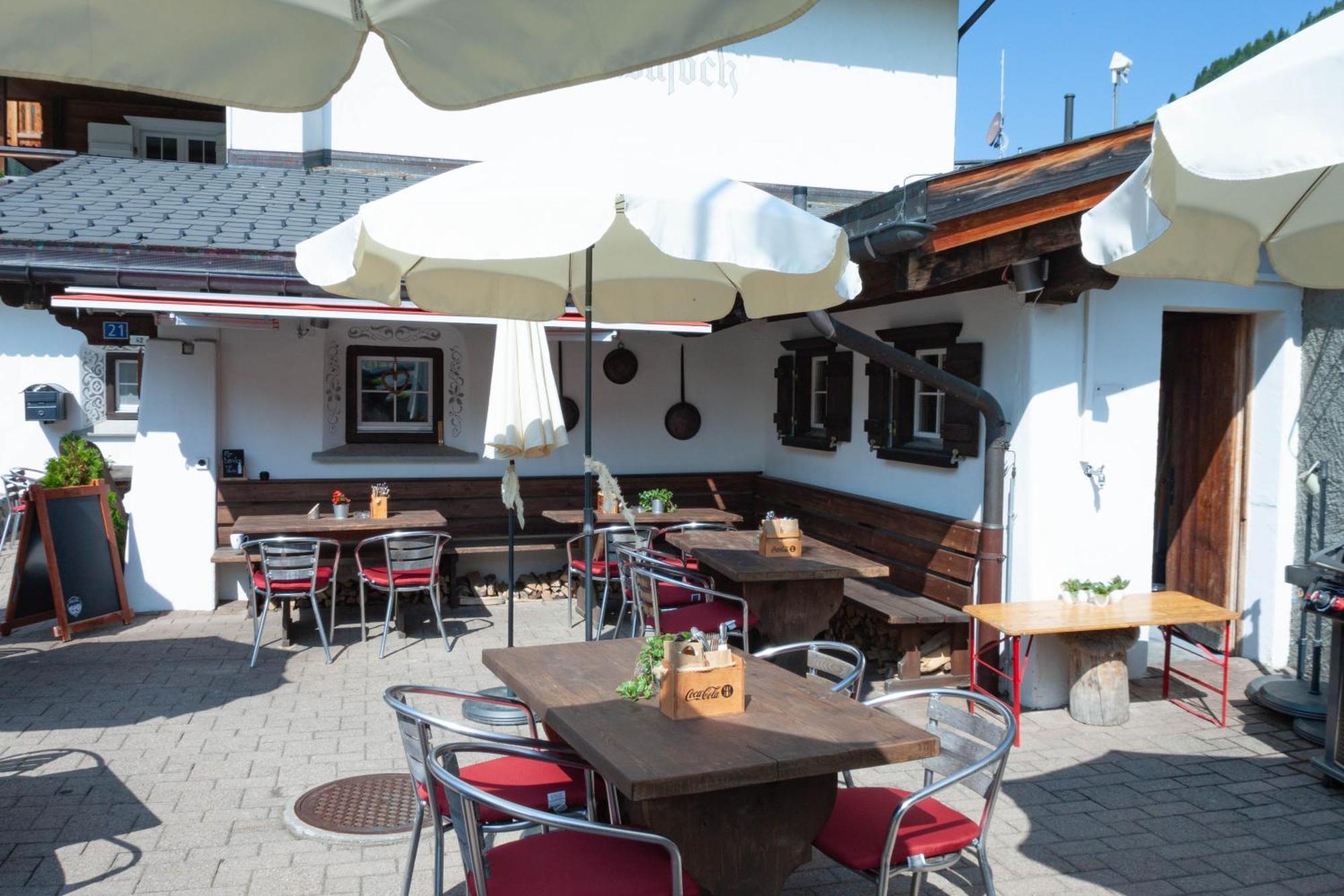 Hotel Madrisajoch Saint Antonien Exterior photo