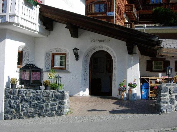 Hotel Madrisajoch Saint Antonien Exterior photo